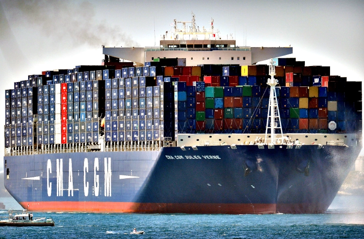 cma-cgm close cooperation